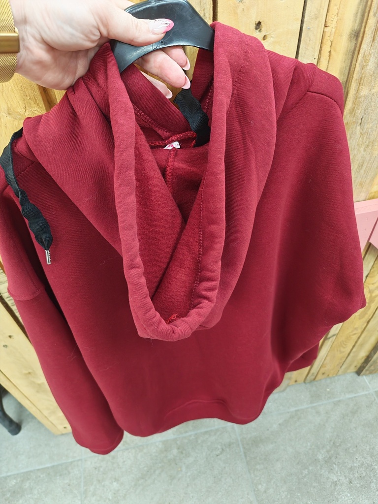 Pull molletonné bordeaux cerise léopard à capuche