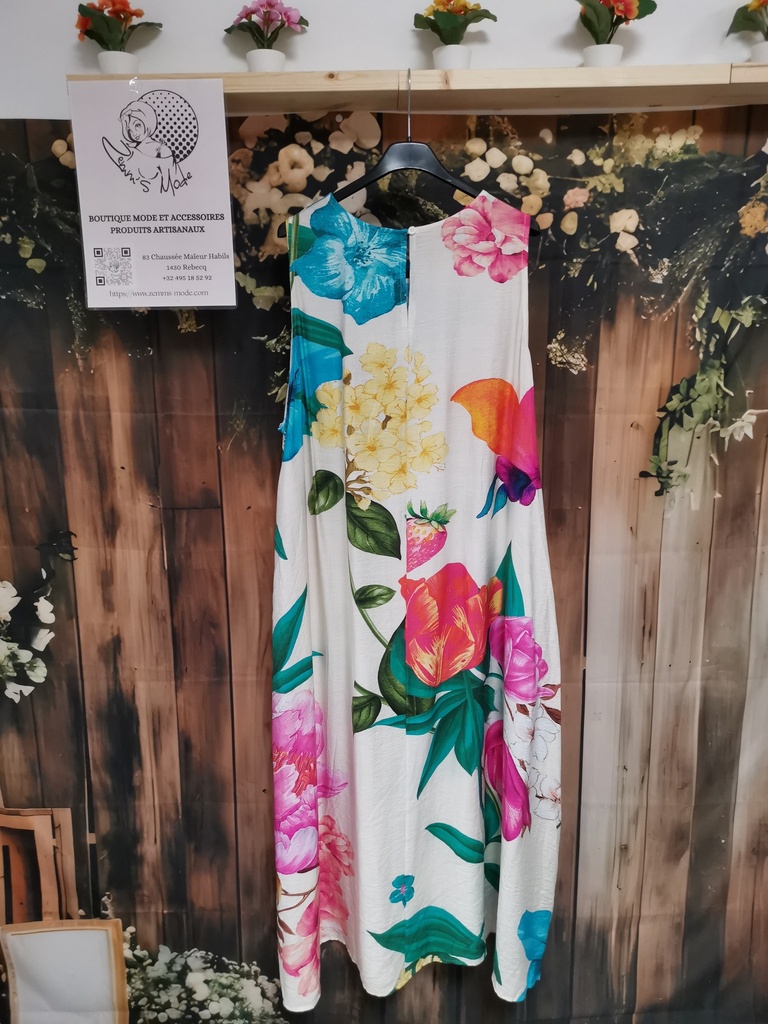 Robe Sabine blanche fleurie 