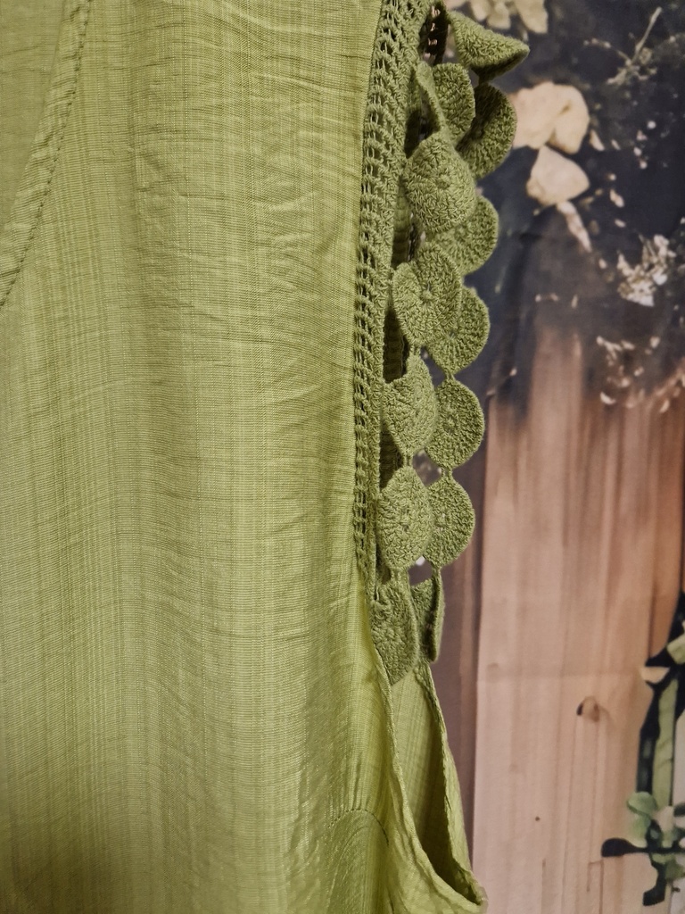 Blouse "Canelle" vert anis (TU 42 à 48)