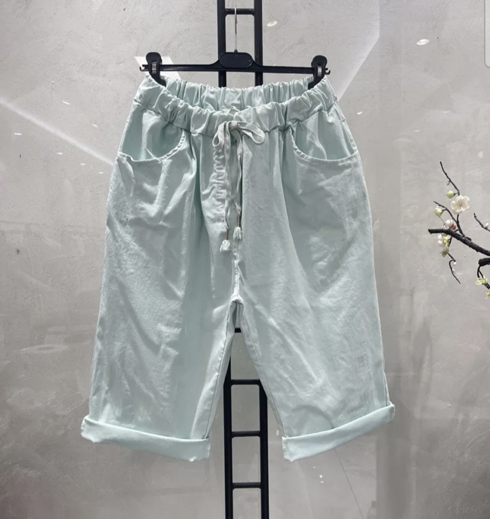pantacourts "magiques" vert eau