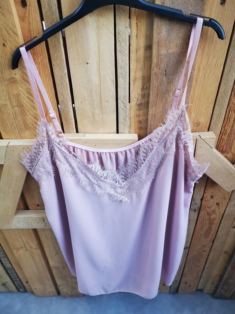 Top fines bretelles ajustables rose pâle