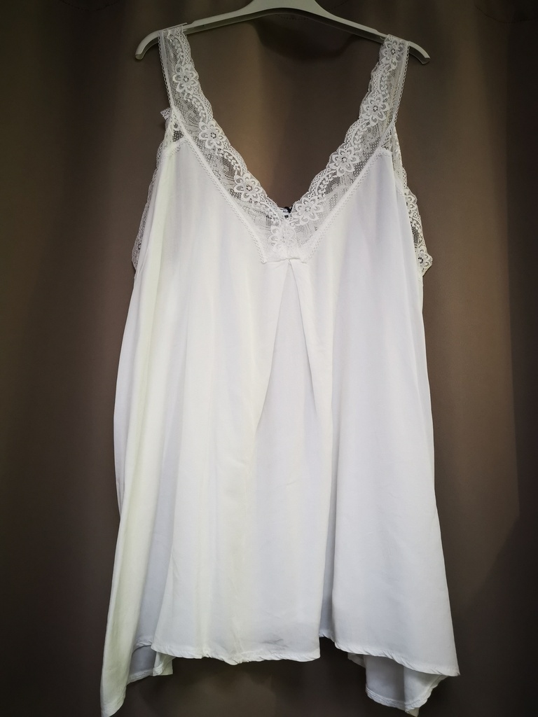 Top uni dentelle "Tiana" blanc