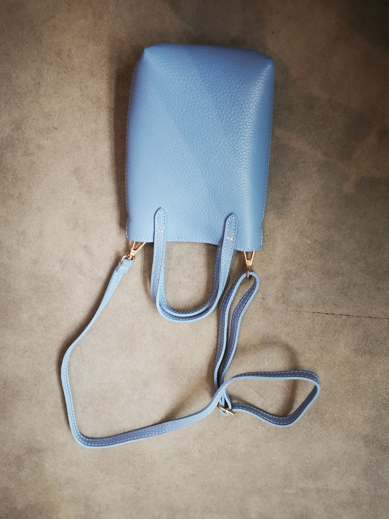 Sac rectangulaire en cuir "Pia" bleu jeans