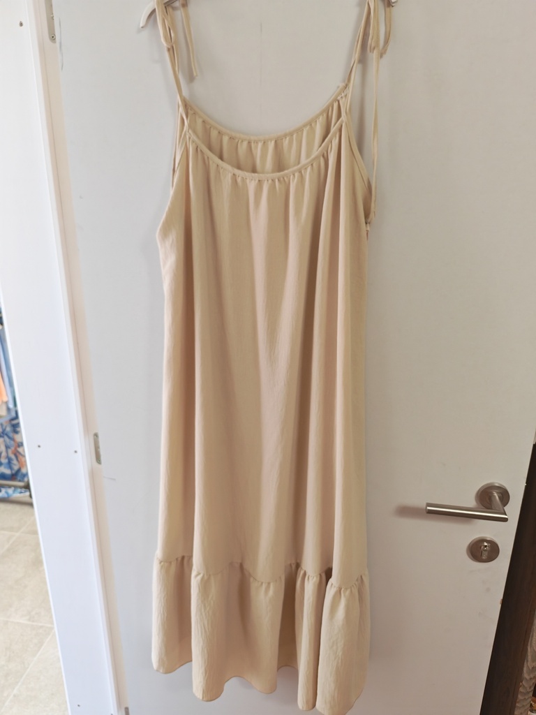 Robe "Romane" beige