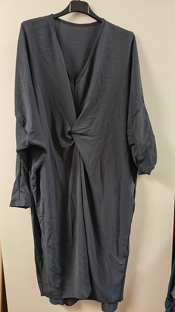 Robe Lysia grise