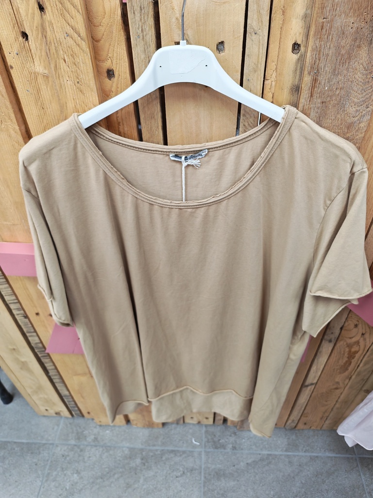 T-shirt col rond asym. "Lilwenn" beige