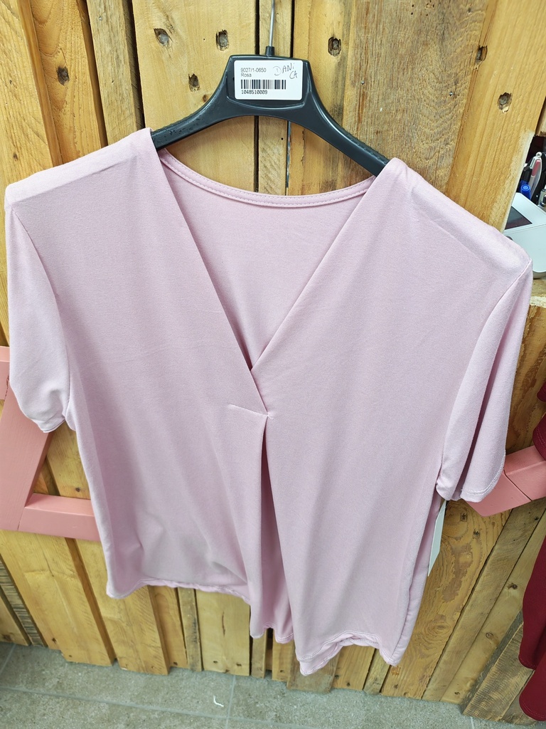 T-shirt col V "Danica" rose pâle