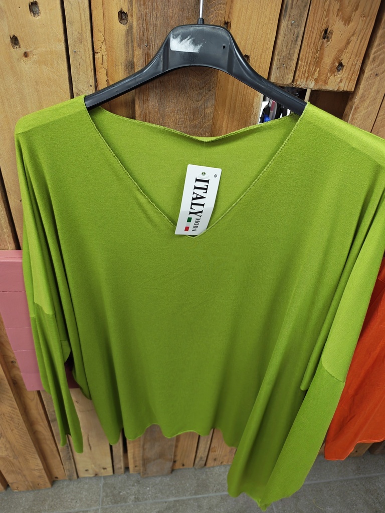 T-shirt uni col V manche longue "Orel" vert anis