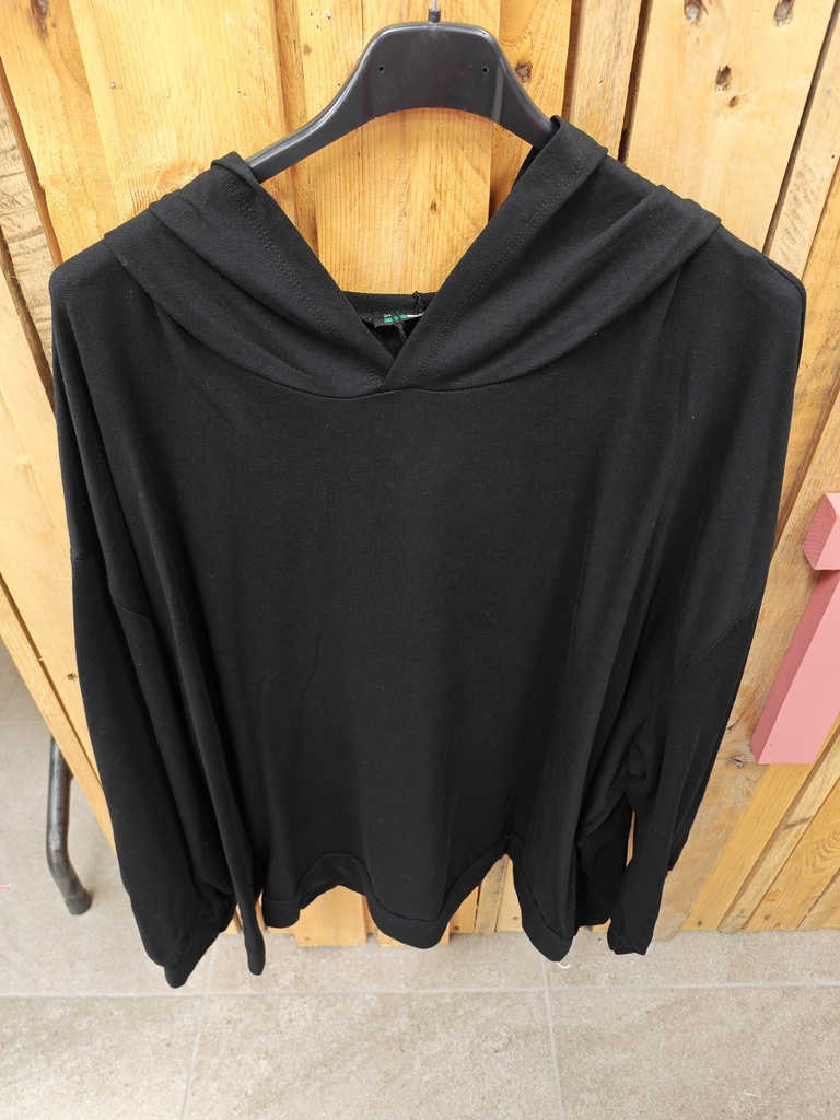 Pull fin "Louie"noir capuche