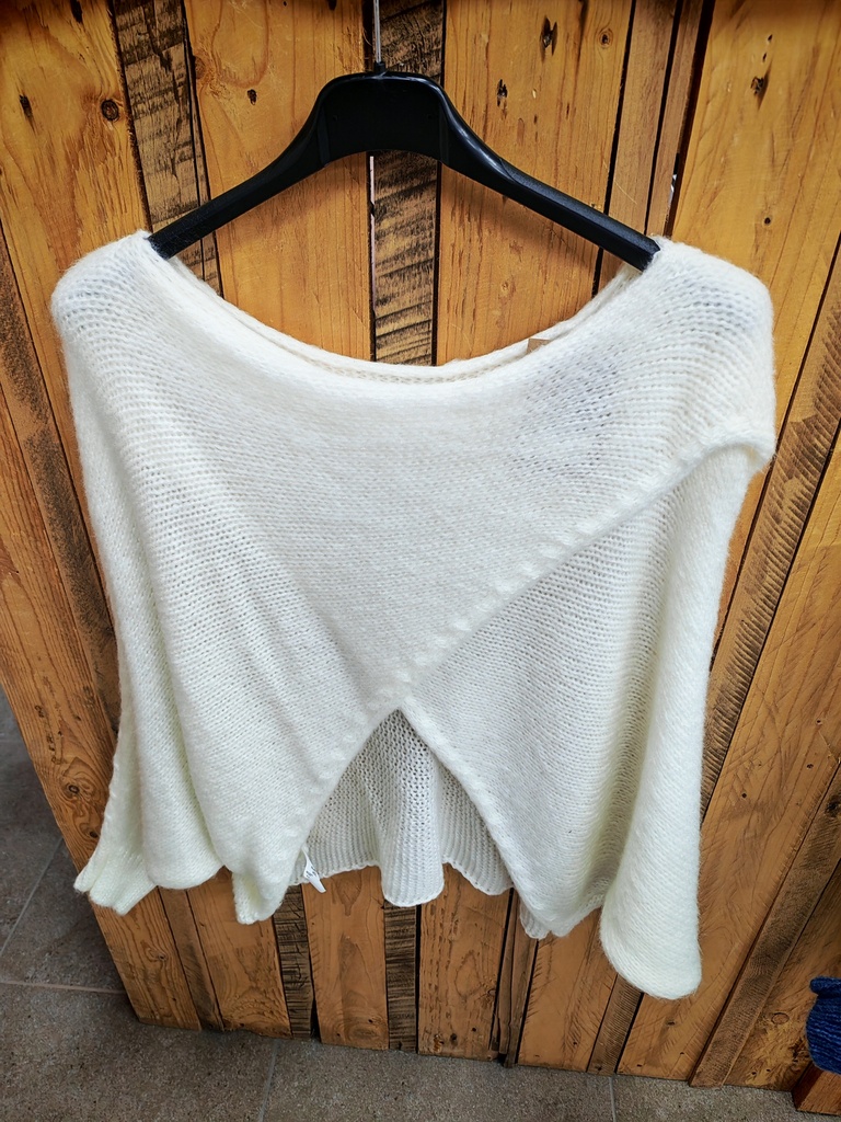 Pull cache-coeur blanc
