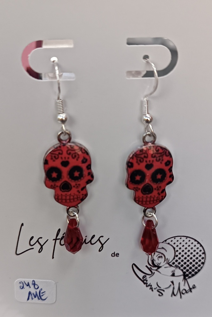 Boucles d'oreilles argentées Skulls rouge goute Siam