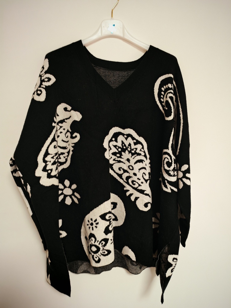 Pull noir déco blanches blandy