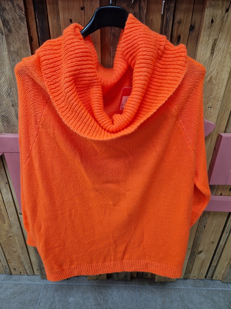 Pull cœur col tombant sur épaule orange "Suzon"