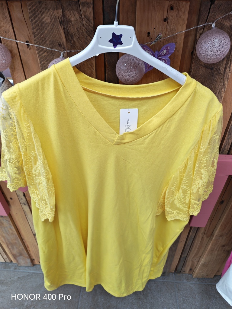 T-shirt Liana manches dentelle jaune