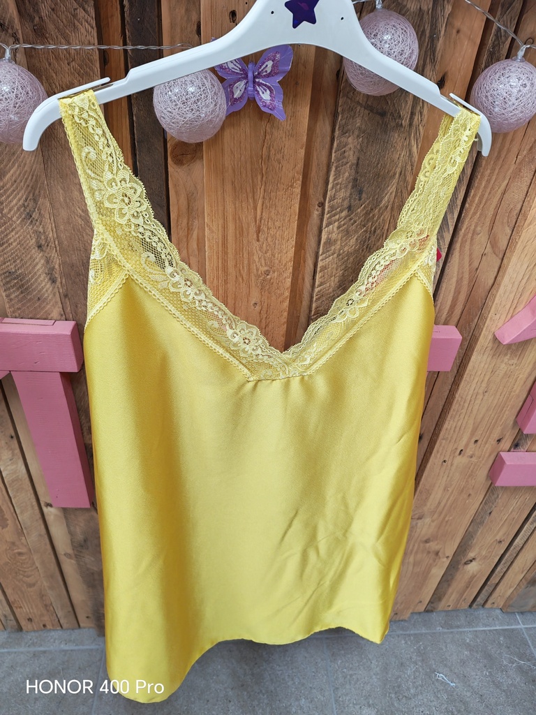 Top Col V dentelle "Zahra" jaune