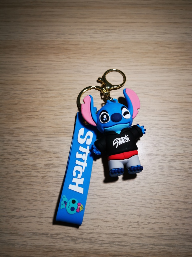 Porte-clefs Stitch pull noir