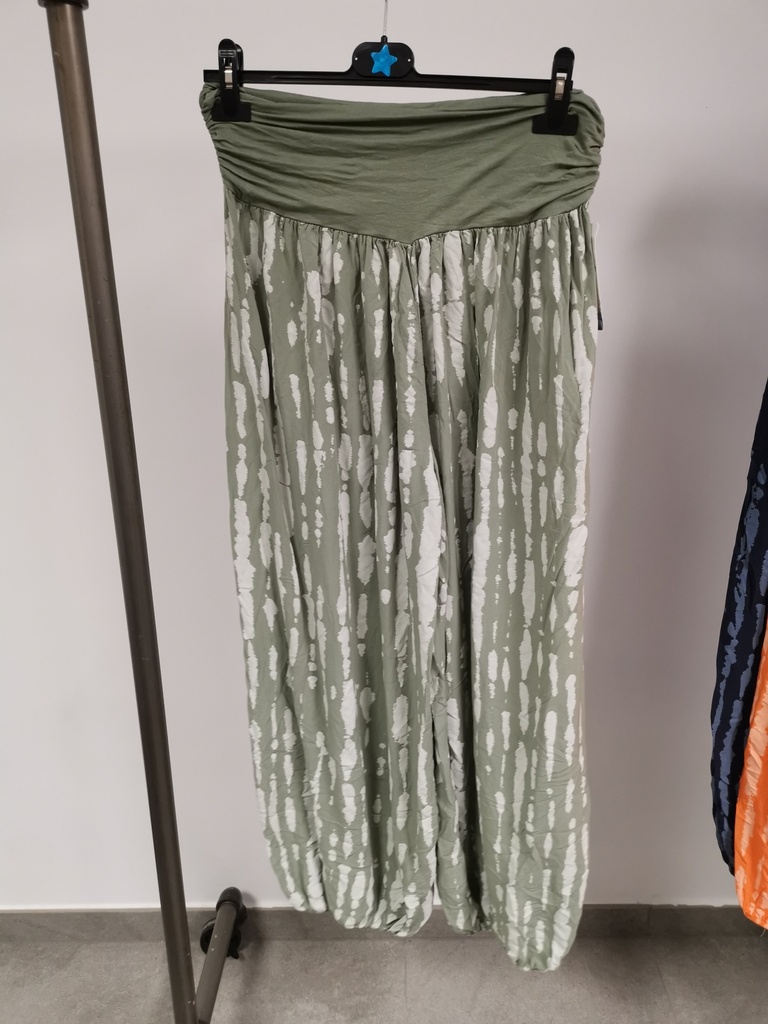 Sarouel Lina kaki