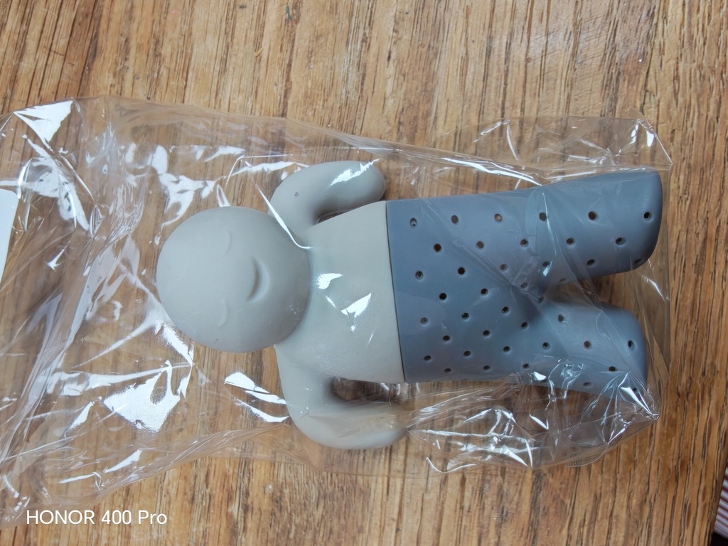 Infuseur à thé silicone bonhomme gris