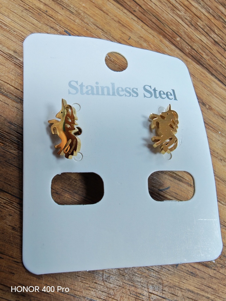 Boucles d'oreilles Acier Chirurgical dorées Licornes