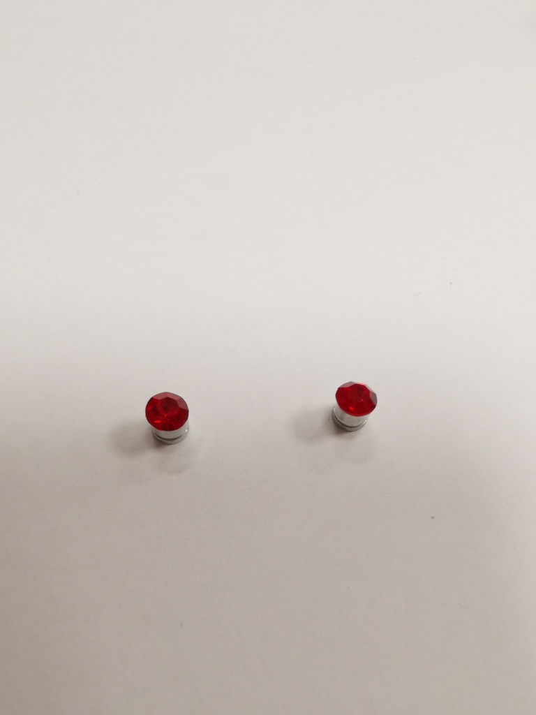 Boucles d'oreilles aimantées strass 6mm rouge