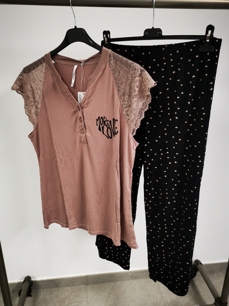 Pyjama "More Love" Taupe avec pantalon + t-shirt