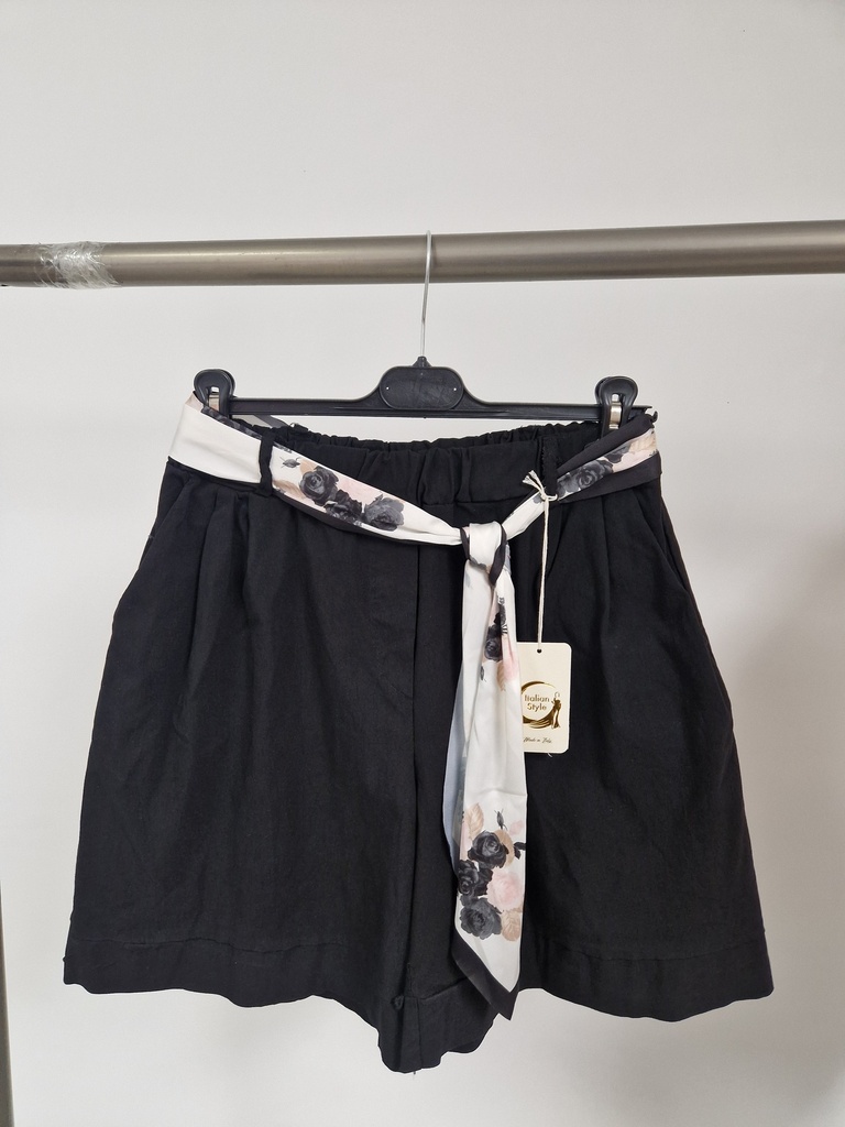 Short unis noir