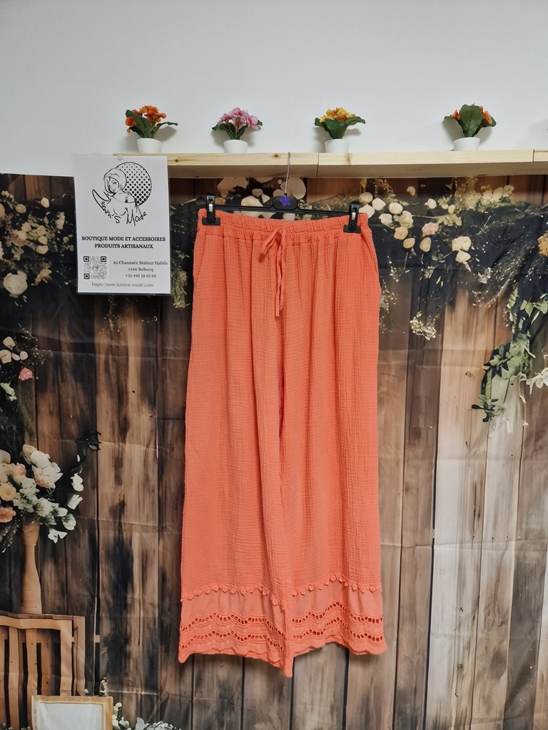 Pantalon gaze de coton corail fond broderie anglaise
