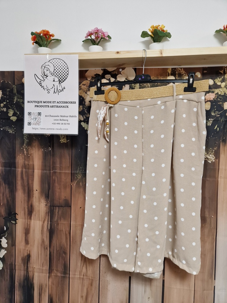 Short à pois beige + ceinture
