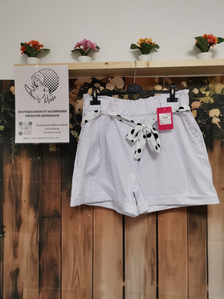 Short "Magique" blanc ceinture à pois