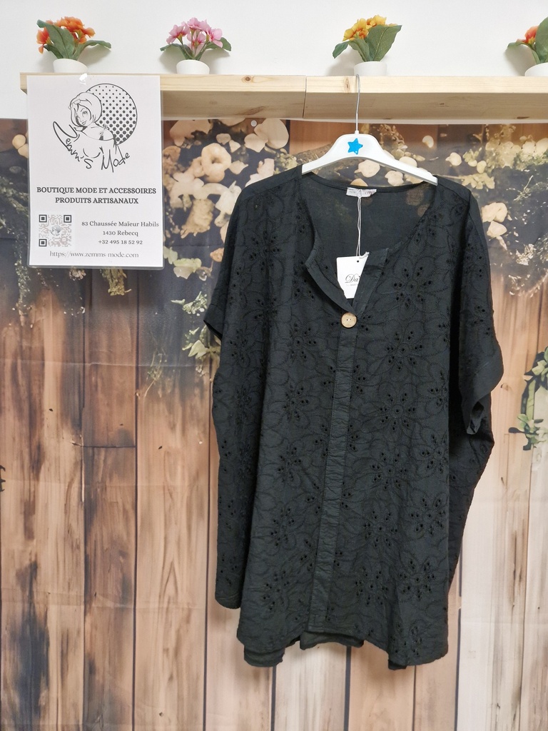 Blouse "Mirlande" broderie anglaise noir (TU 46 à 54)