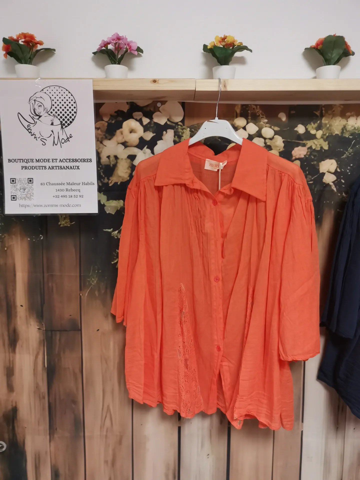 Chemise m.c dentelle orange (TU max. 56)