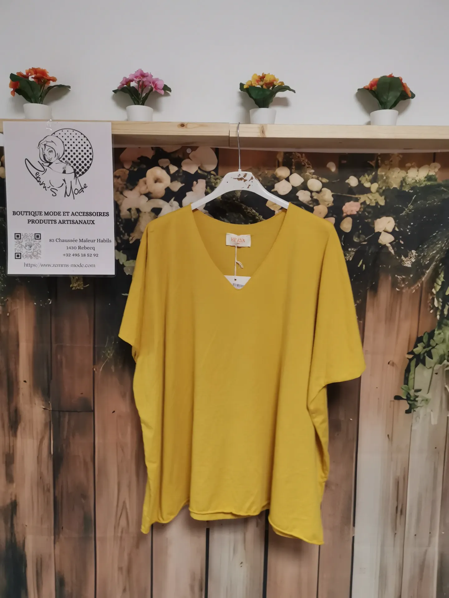 T-shirt "Ann-cha" col V moutarde (TU 38 à 50)