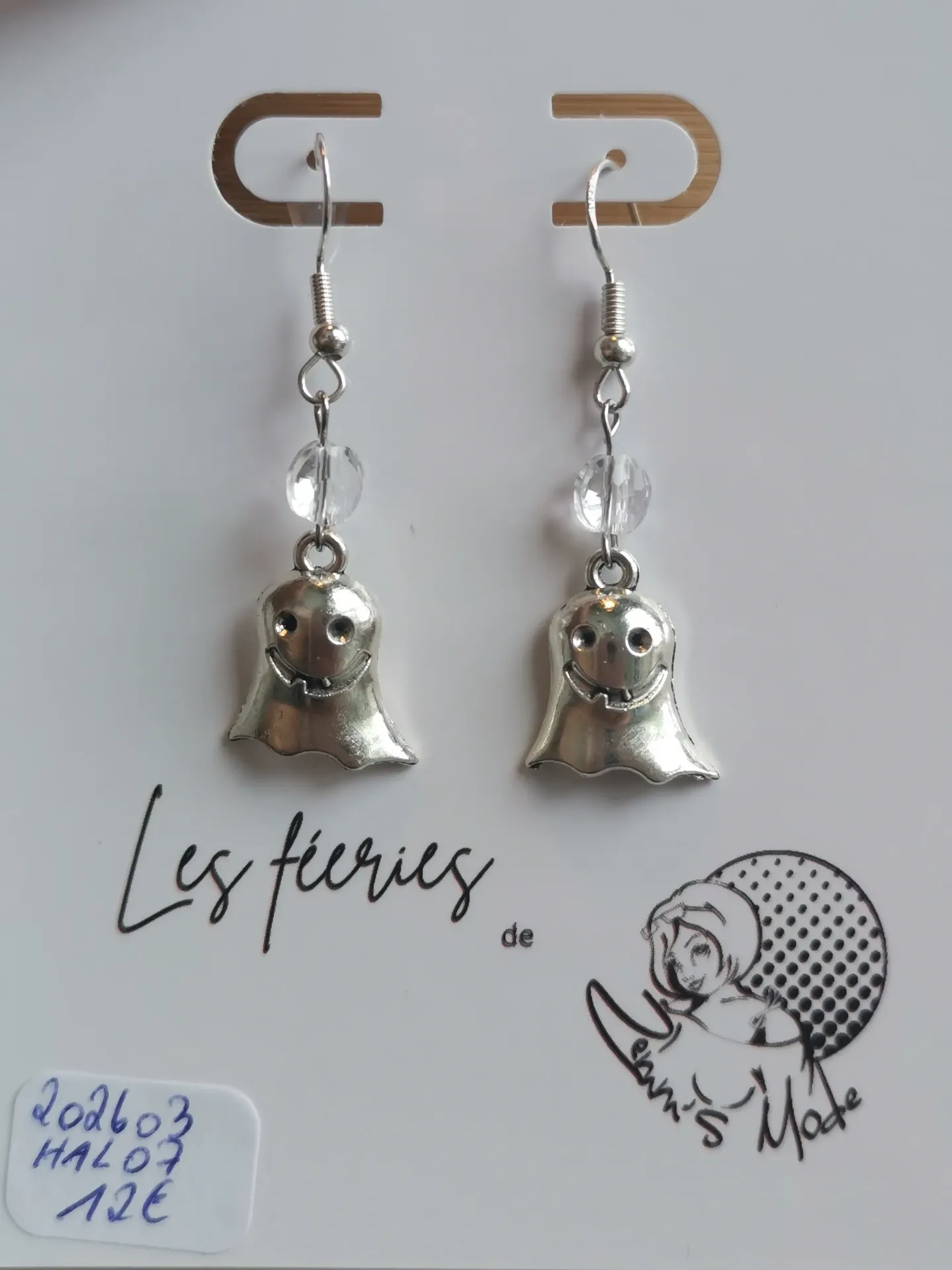 Boucles d'oreilles argentées Fantômes perles plates Crystal
