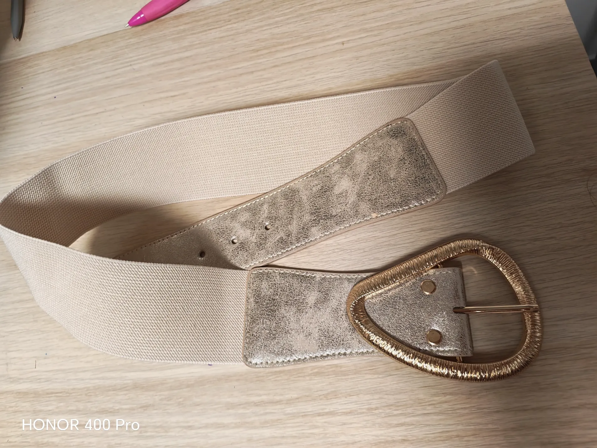 ceinture élastique dorée bout ovale
