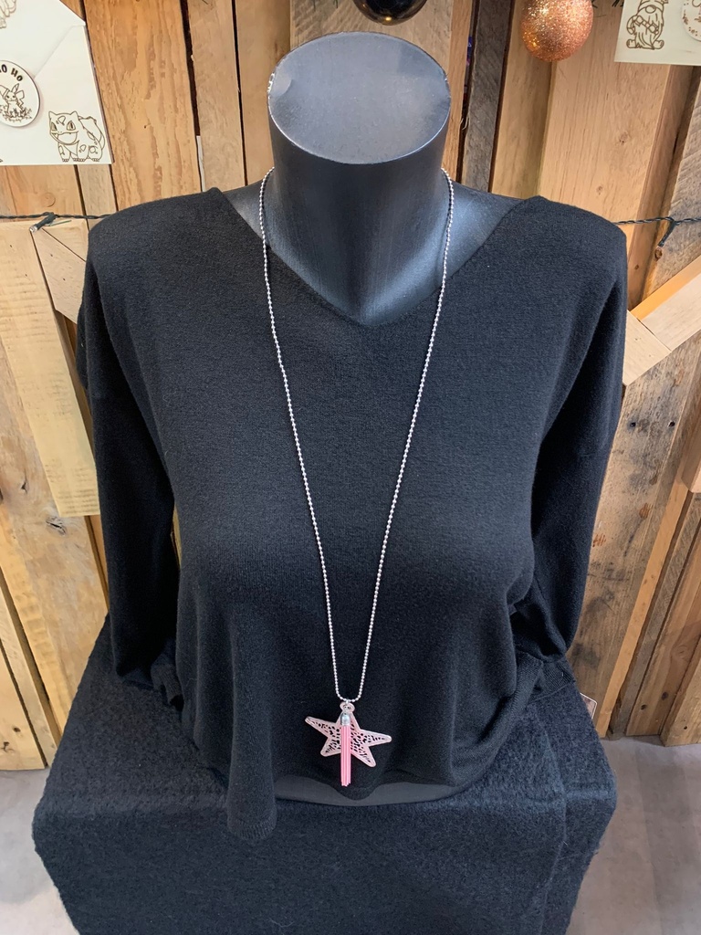 long collier étoile rose pâle