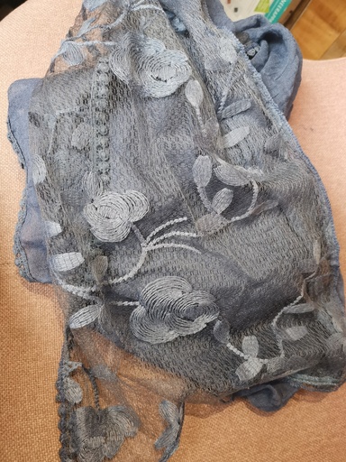 foulards  fleuris crochet (bleu jeans)