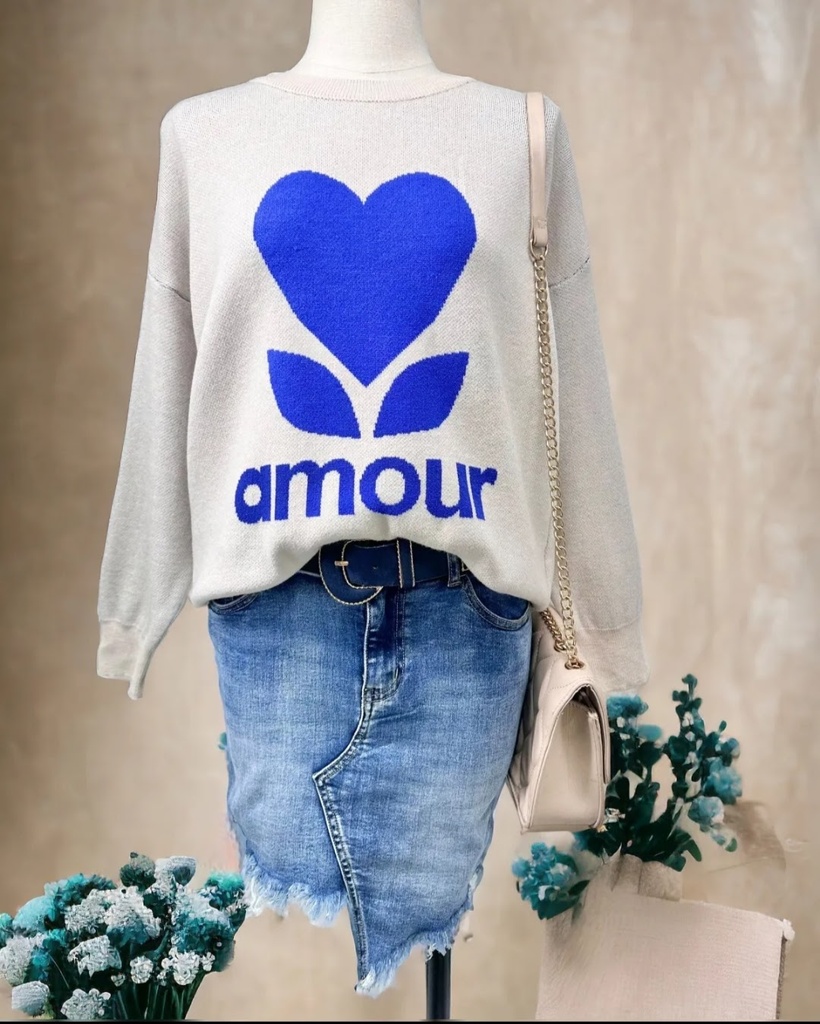 pull "Amour" court