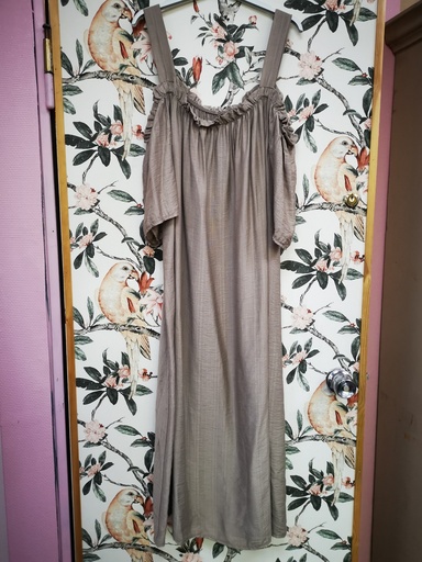 Robe longue à épaules dénudées "Soa" taupe