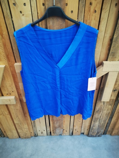 Top satiné col en V bleu roi PT