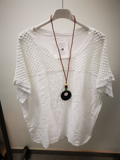 blouse Chloé blanc+collier
