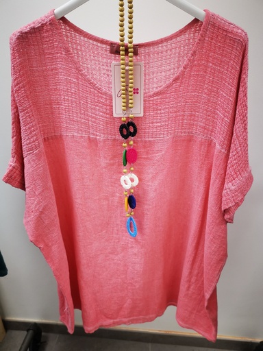 blouse Ondine corail +collier 