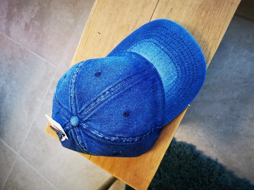 Casquette bleu jeans clair