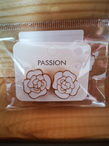 Décoration pour boutons Fleur blanche