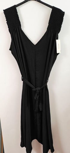 Robe asymétrique "Jun" Noir