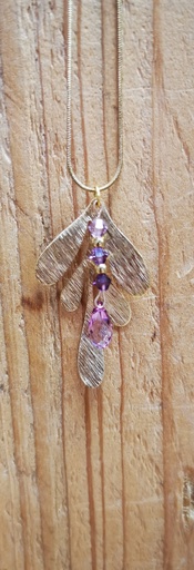 Collier feuilles griffées dorées toupies PureCrystal tons Purple goute Dark Rose (Fééries)