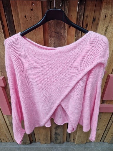 Pull cache-coeur rose pâle