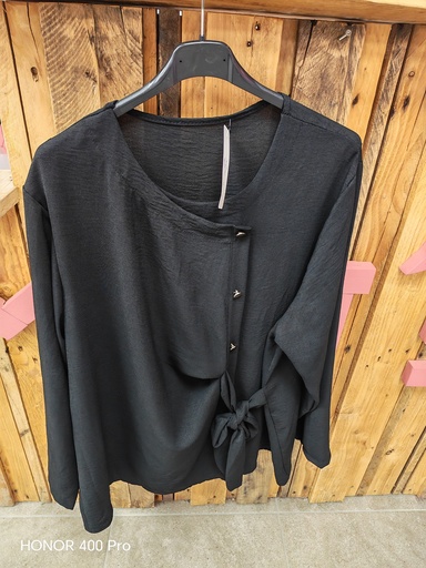 Blouse retroussées 3 boutons col rond Noir