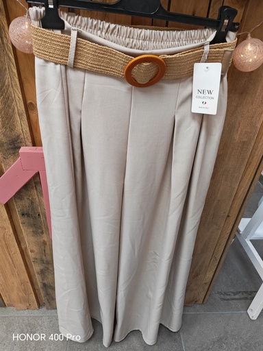 Pantalon coupe large "Melina" avec ceinture beige