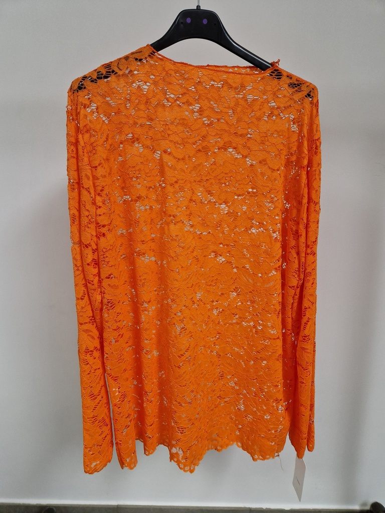 Top dentelle orange longues manches