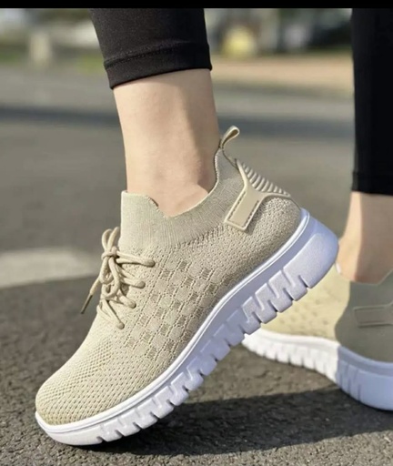 Baskets beiges Sketcha  